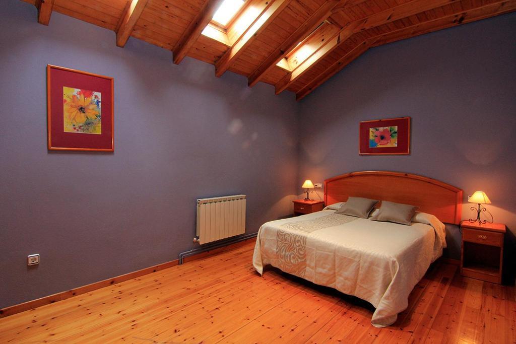 Apartamentos Rurales "Les Escueles De Collia" Camera foto