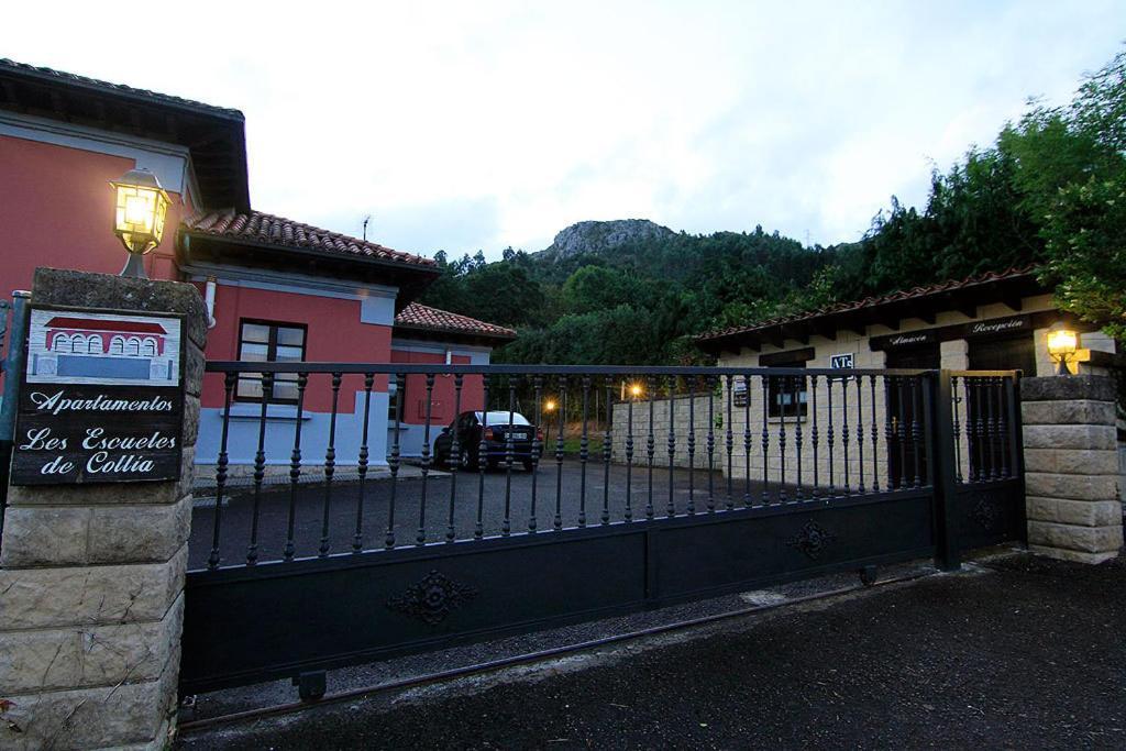 Apartamentos Rurales "Les Escueles De Collia" Esterno foto