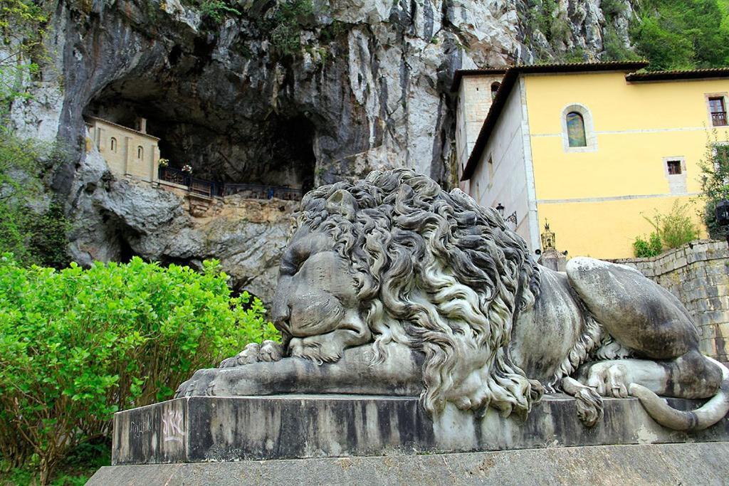 Apartamentos Rurales "Les Escueles De Collia" Esterno foto